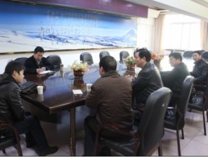 区总工会慰问我校杨美芹老师