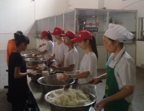 真情服务 无私奉献