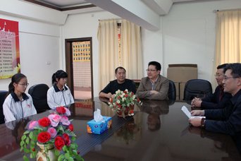 掇刀包商村镇银行捐助我校学子