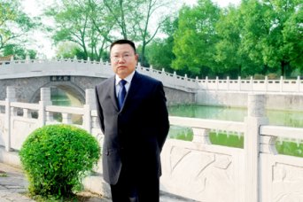 陈万(化学教研组)