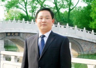 付勇